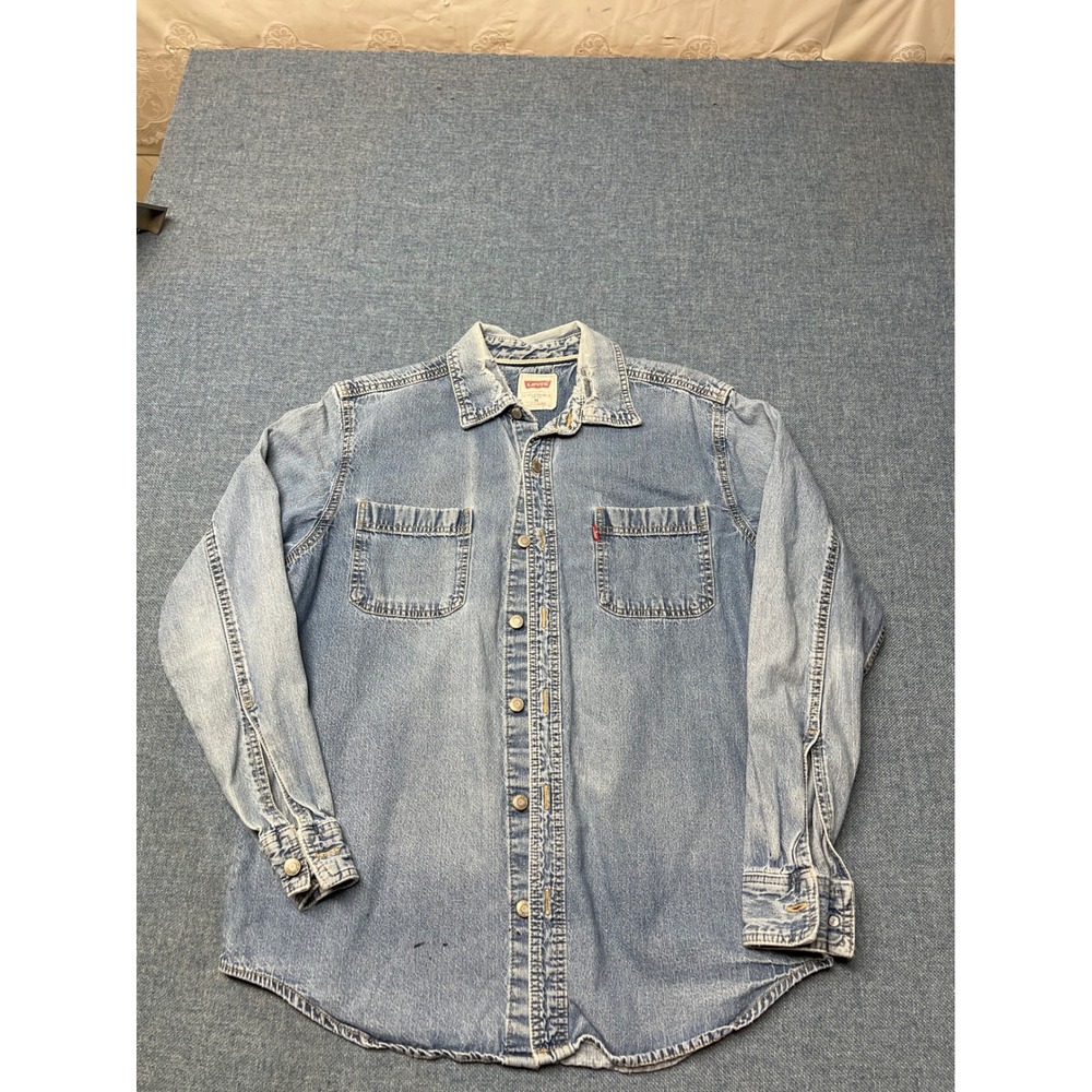 Levis Mens Distressed Denim Button Down Shirt Light Wash Blue Size M Regular